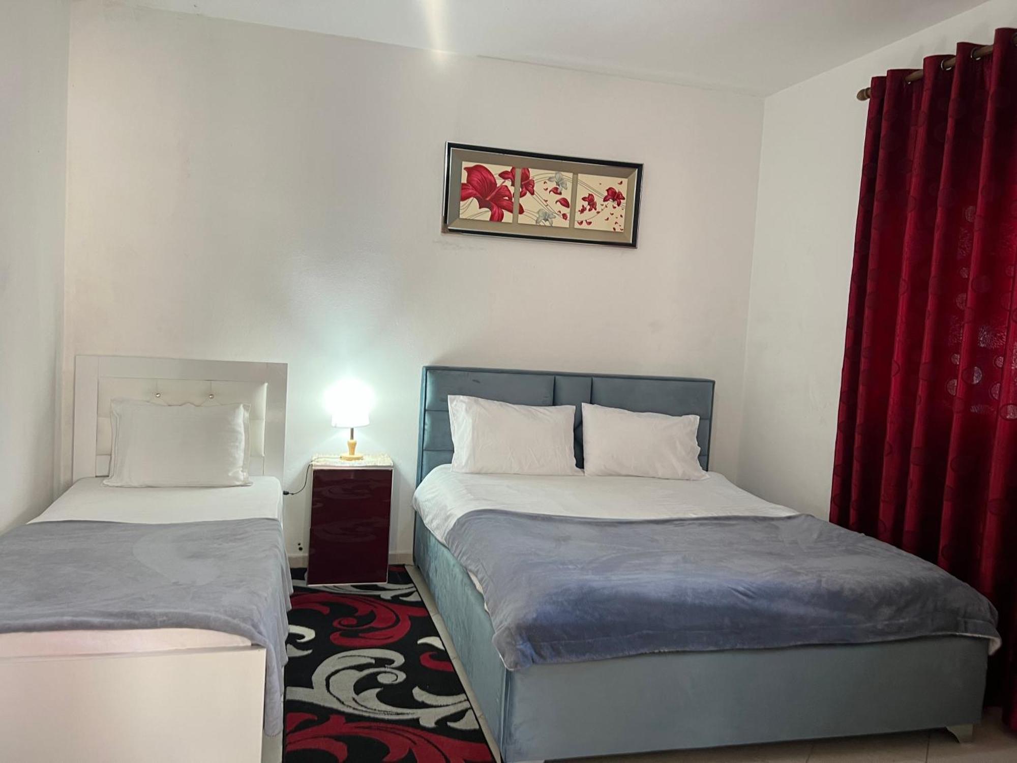 Ersi Apartment ドゥラス エクステリア 写真