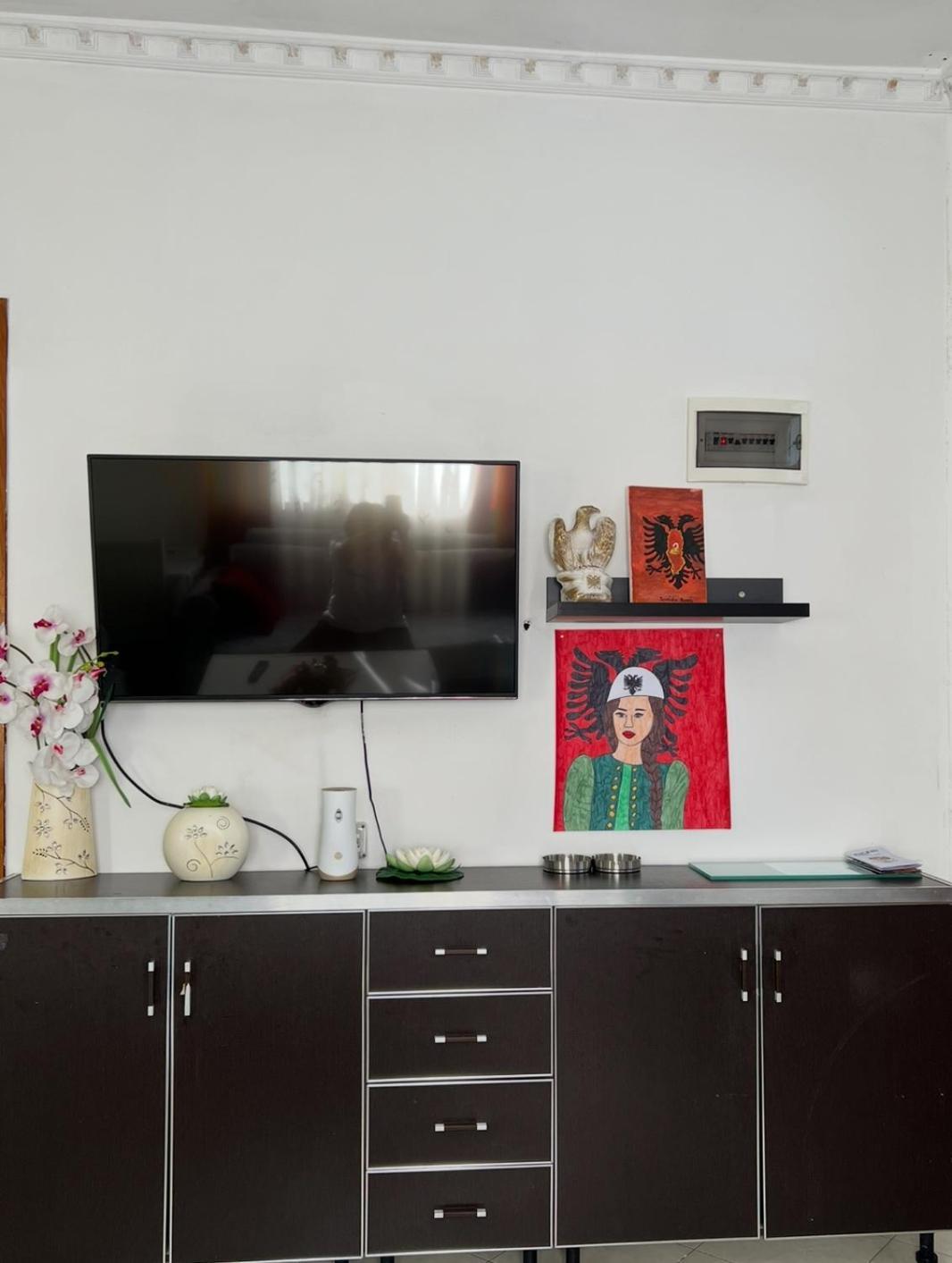 Ersi Apartment ドゥラス エクステリア 写真